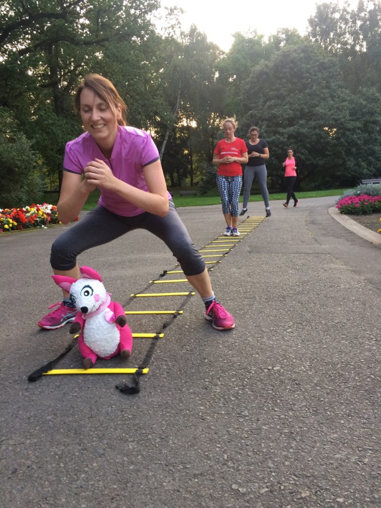 Polly Pink beim LAUFMAMALAUF-Kurs